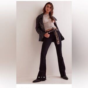 Free People slit slim flare jeans size 31